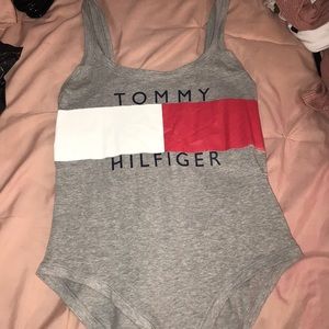TOMMY HILFIGER BODY SUIT ❤️